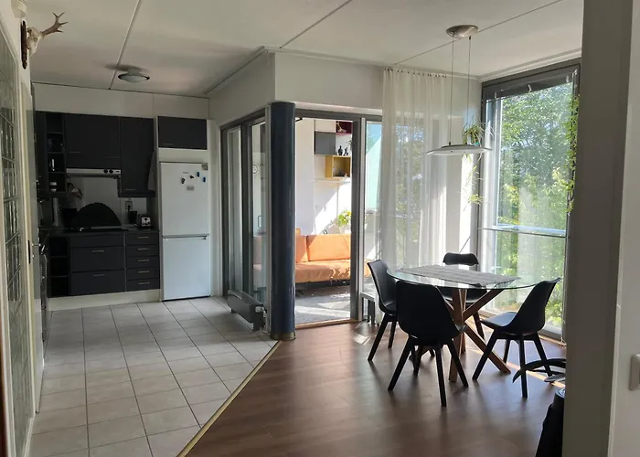 ꕥ Oceanfront Modern Apartment ꕥ